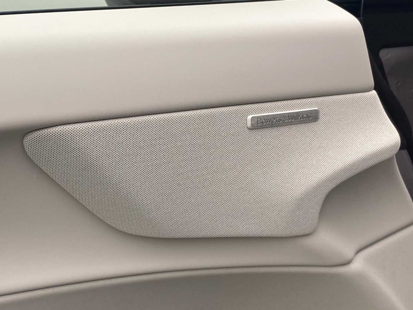 Volvo EX60
