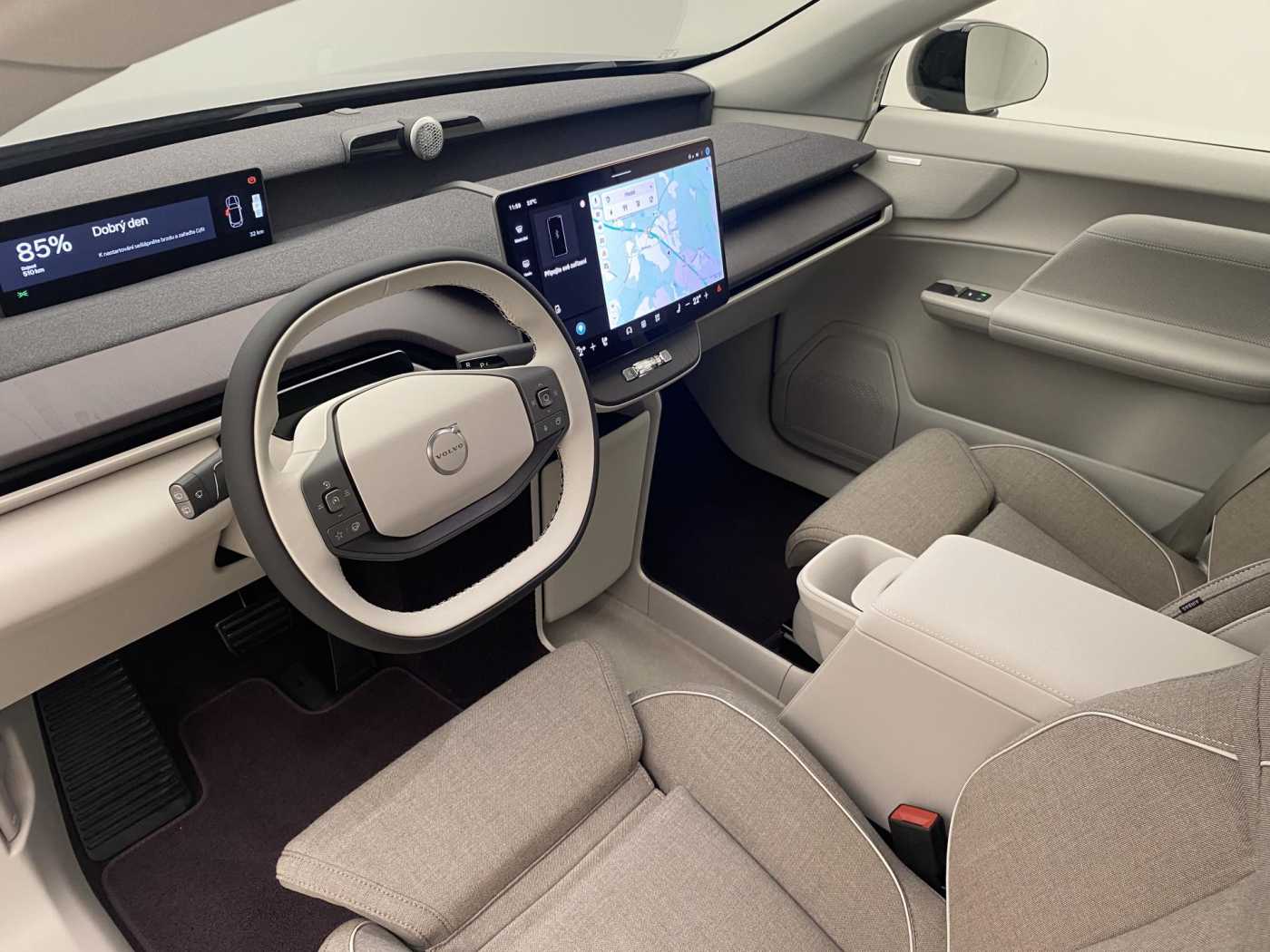 Volvo EX60