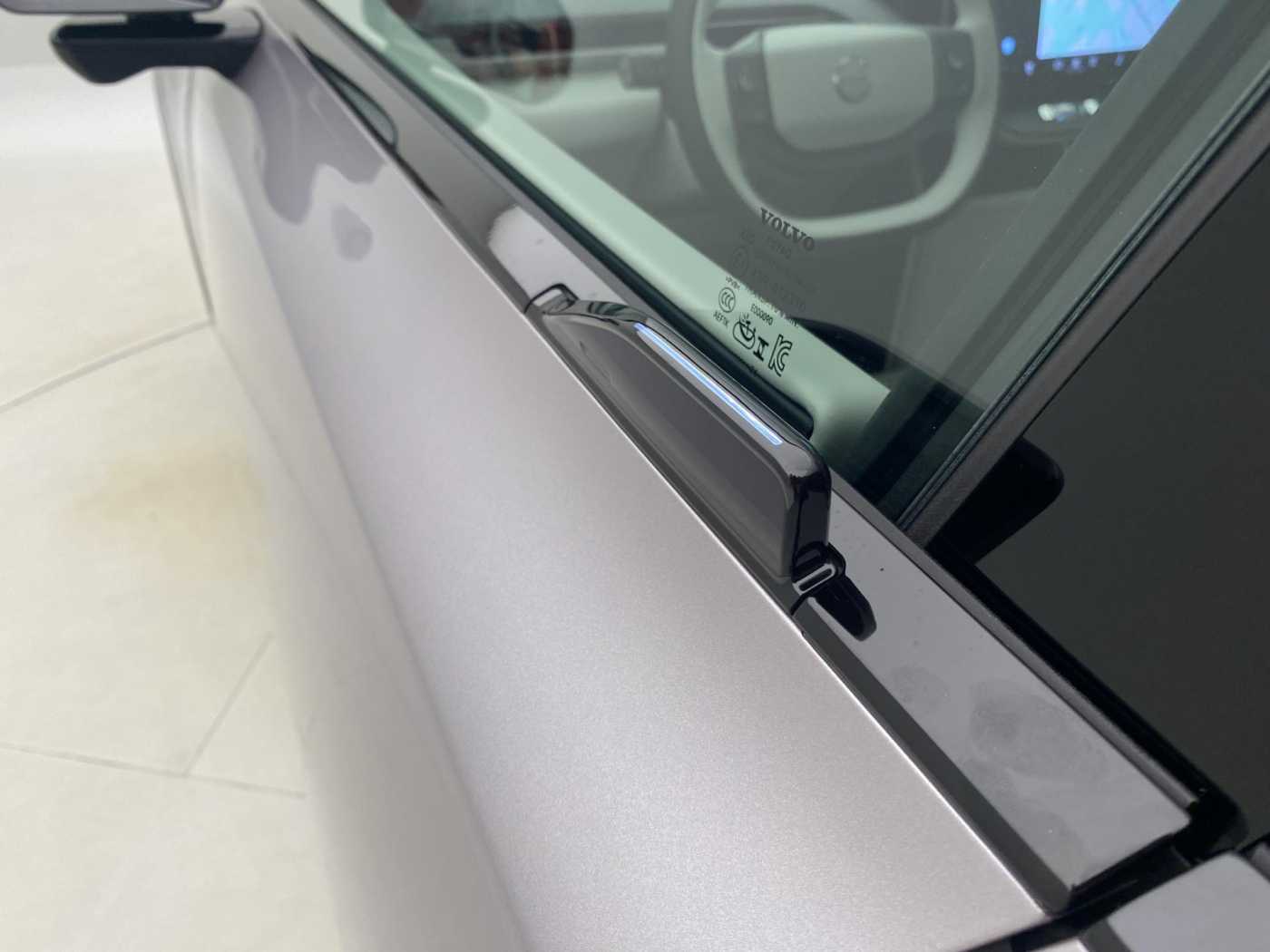 Volvo EX60