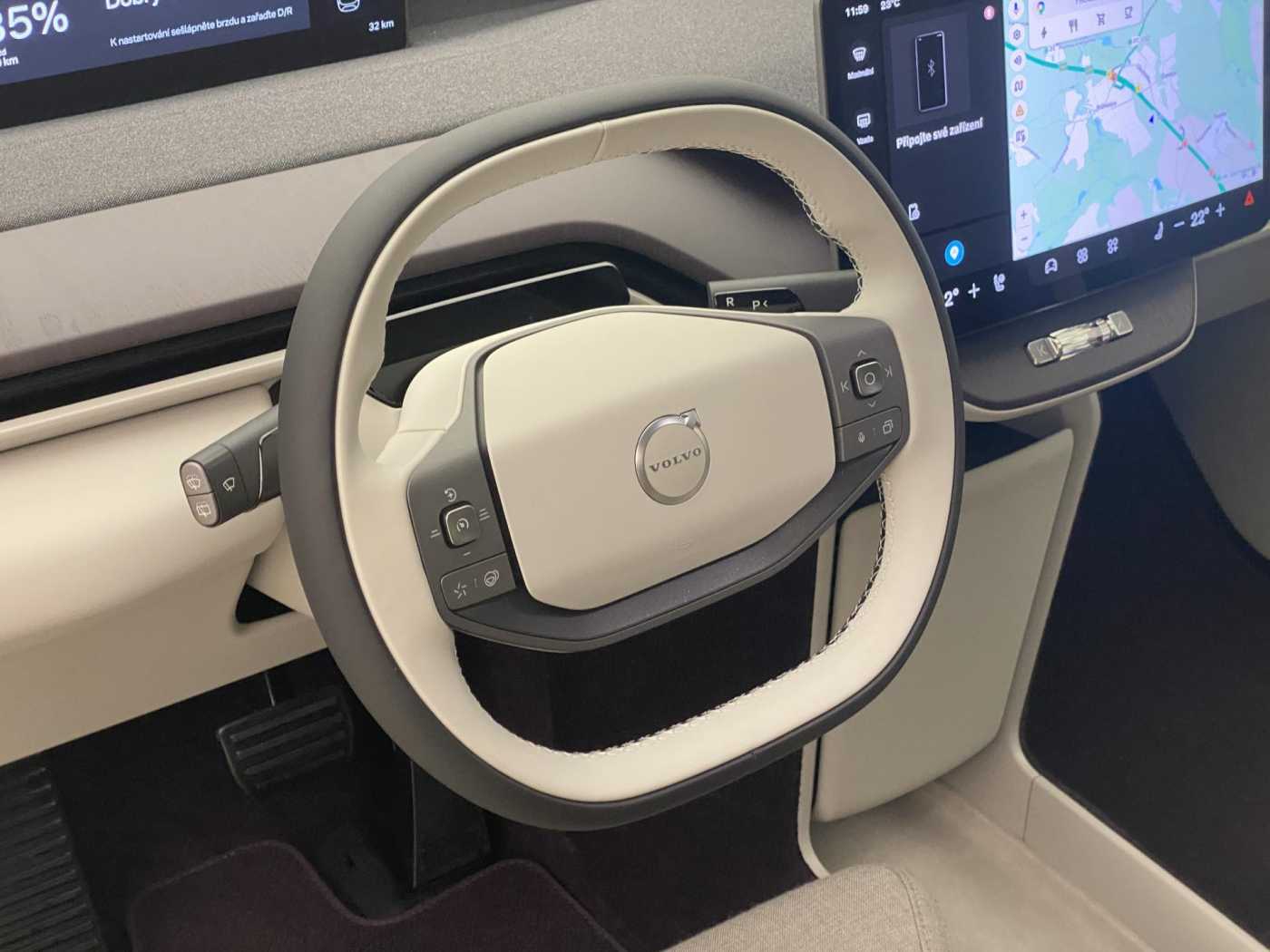Volvo EX60
