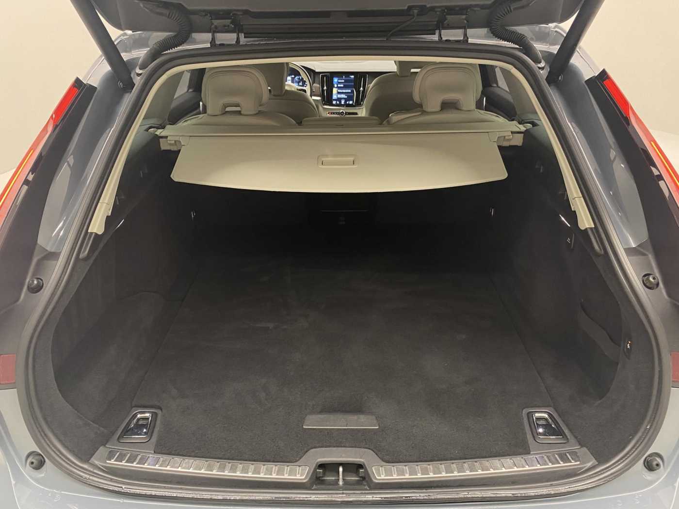 Volvo V90 Cross Country