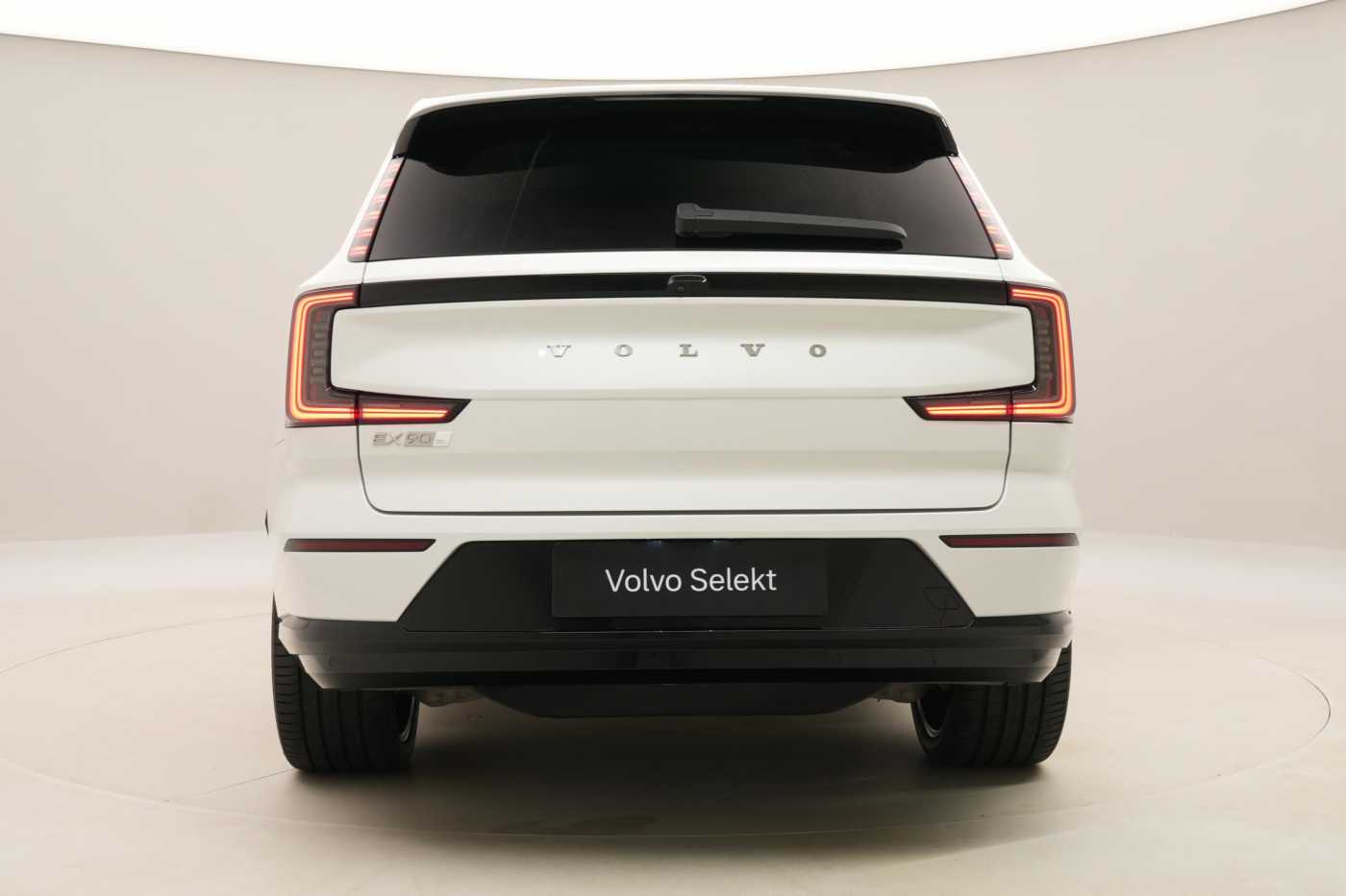 Volvo EX90