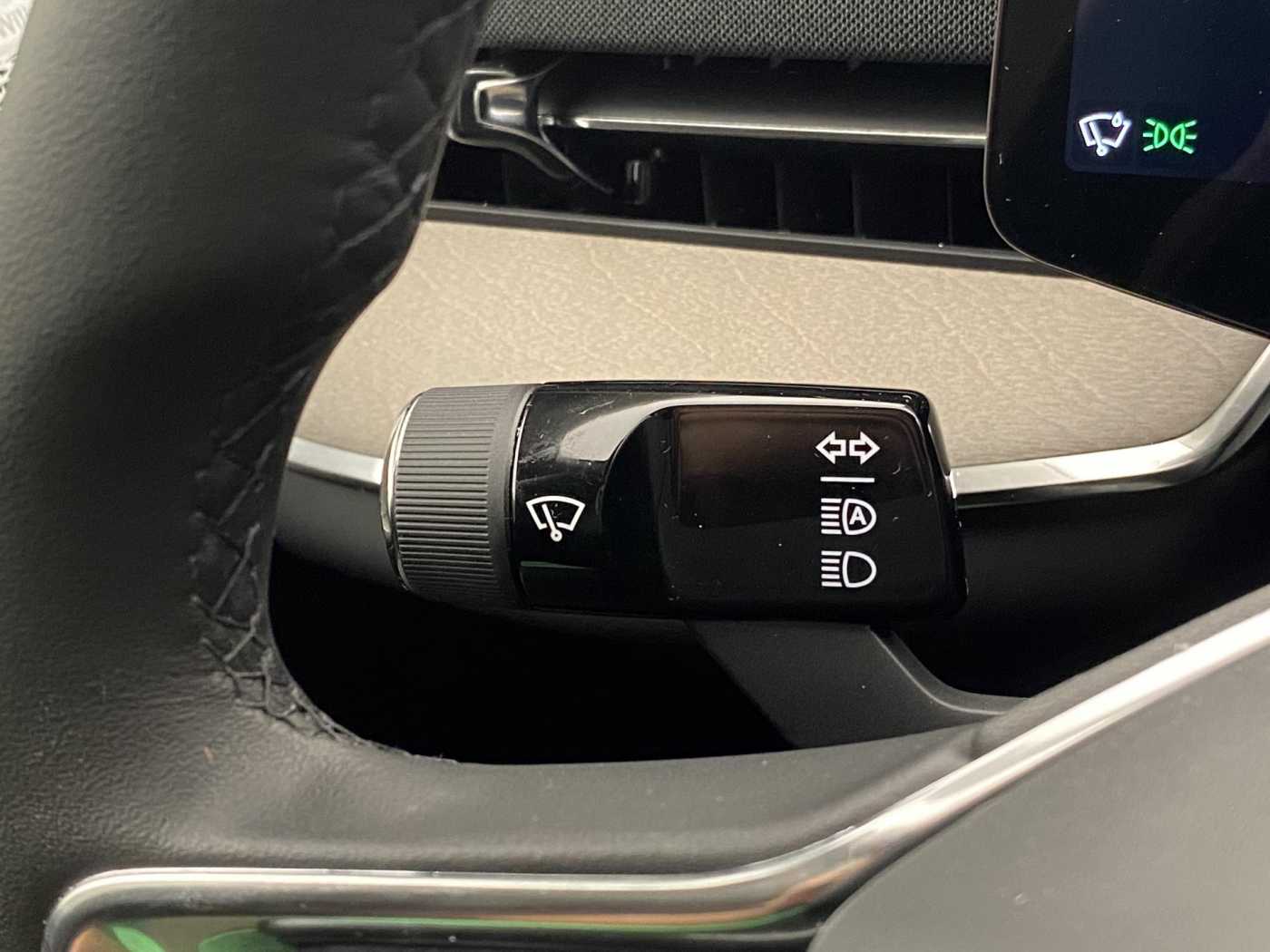Volvo EX90