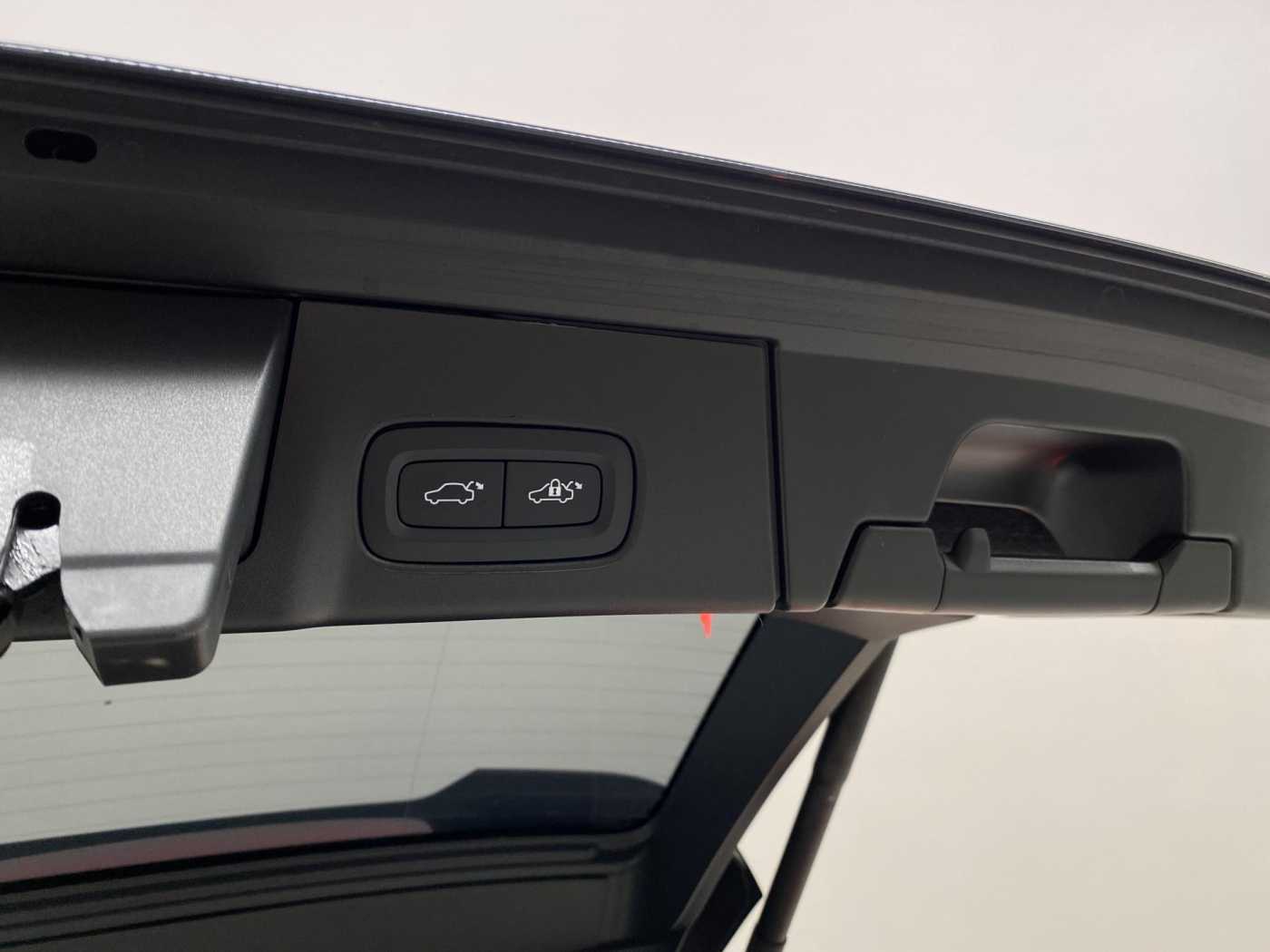 Volvo V90 Cross Country