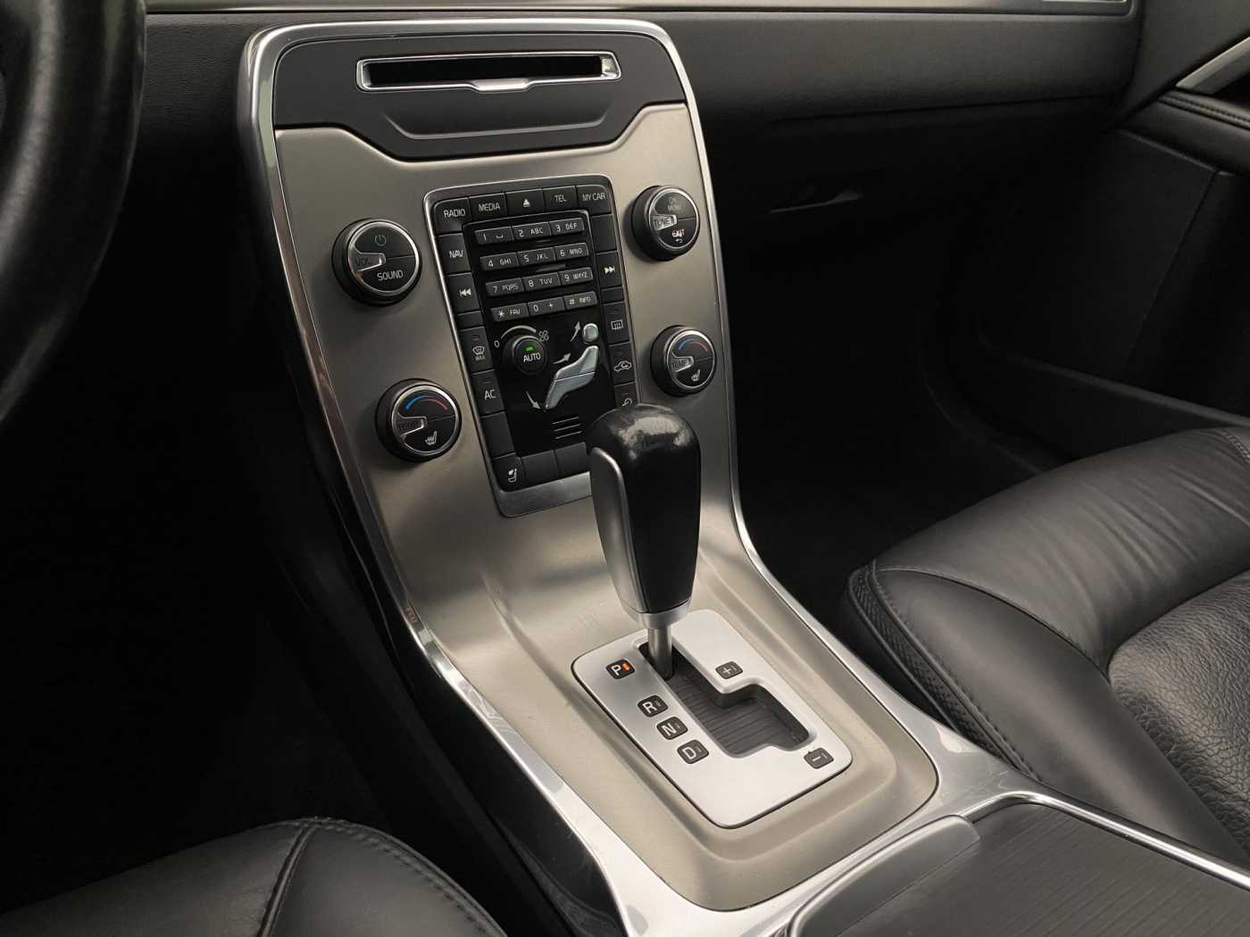 Volvo XC70