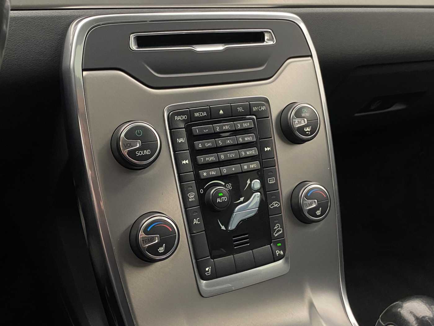 Volvo XC70