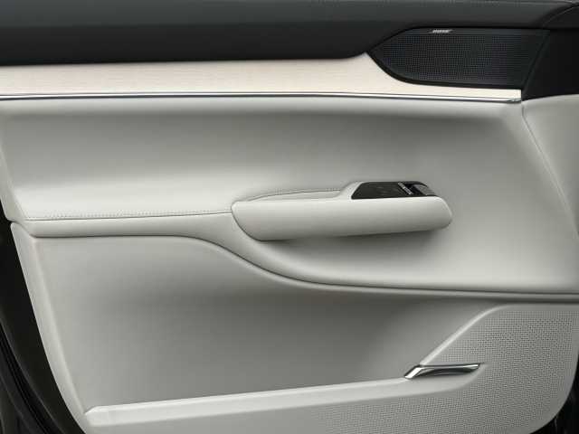 Volvo EX90