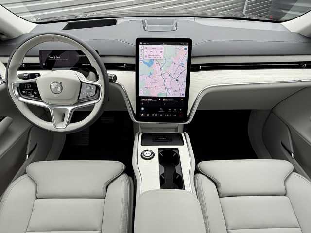 Volvo EX90