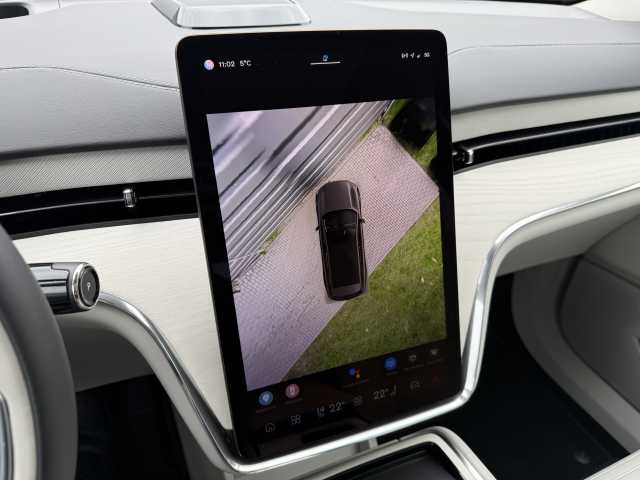 Volvo EX90