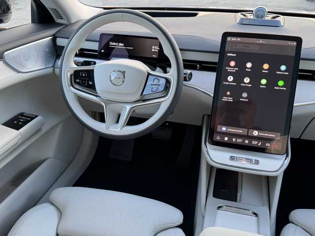 Volvo ES90