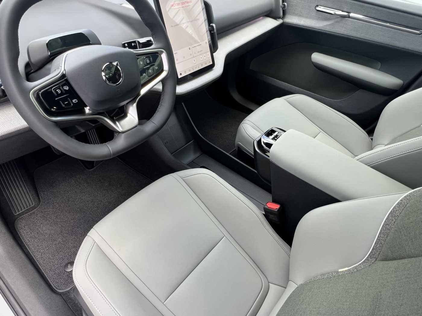 Volvo EX30