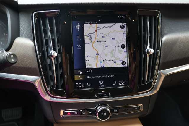 Volvo V90 Cross Country