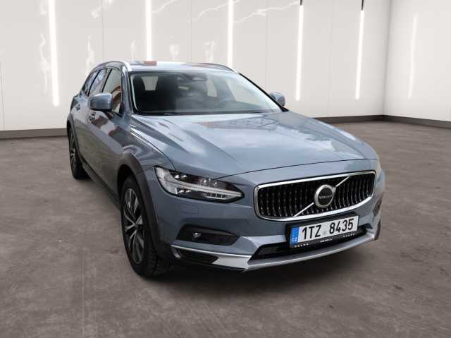 Volvo V90 Cross Country