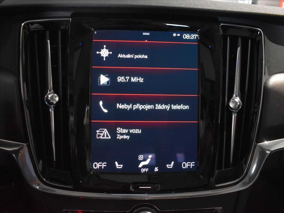 Volvo V90 Cross Country