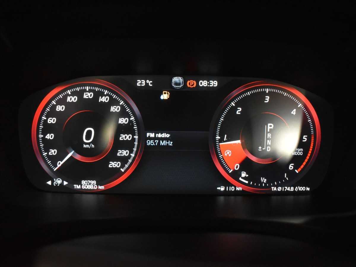 Volvo V90 Cross Country