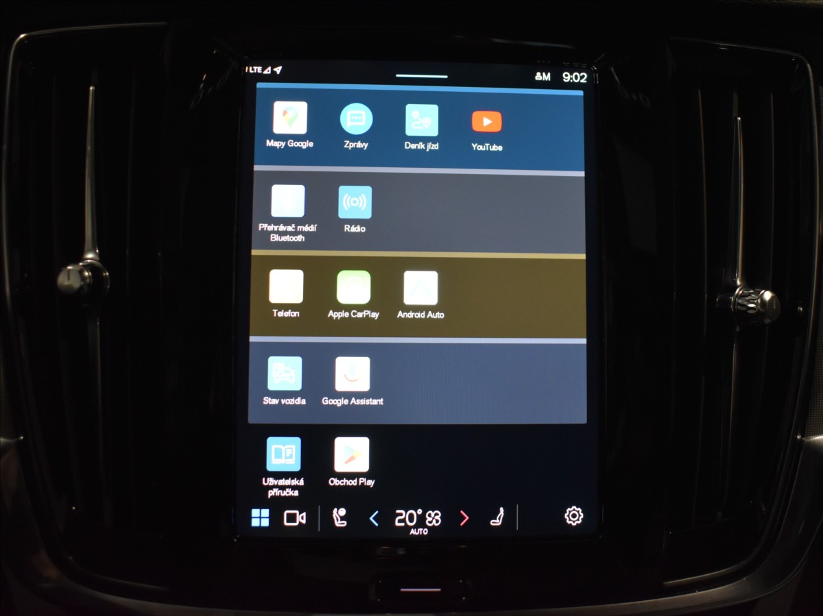 Volvo V90