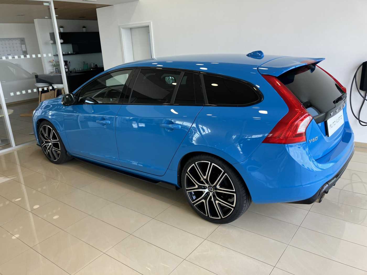Volvo V60 Polestar