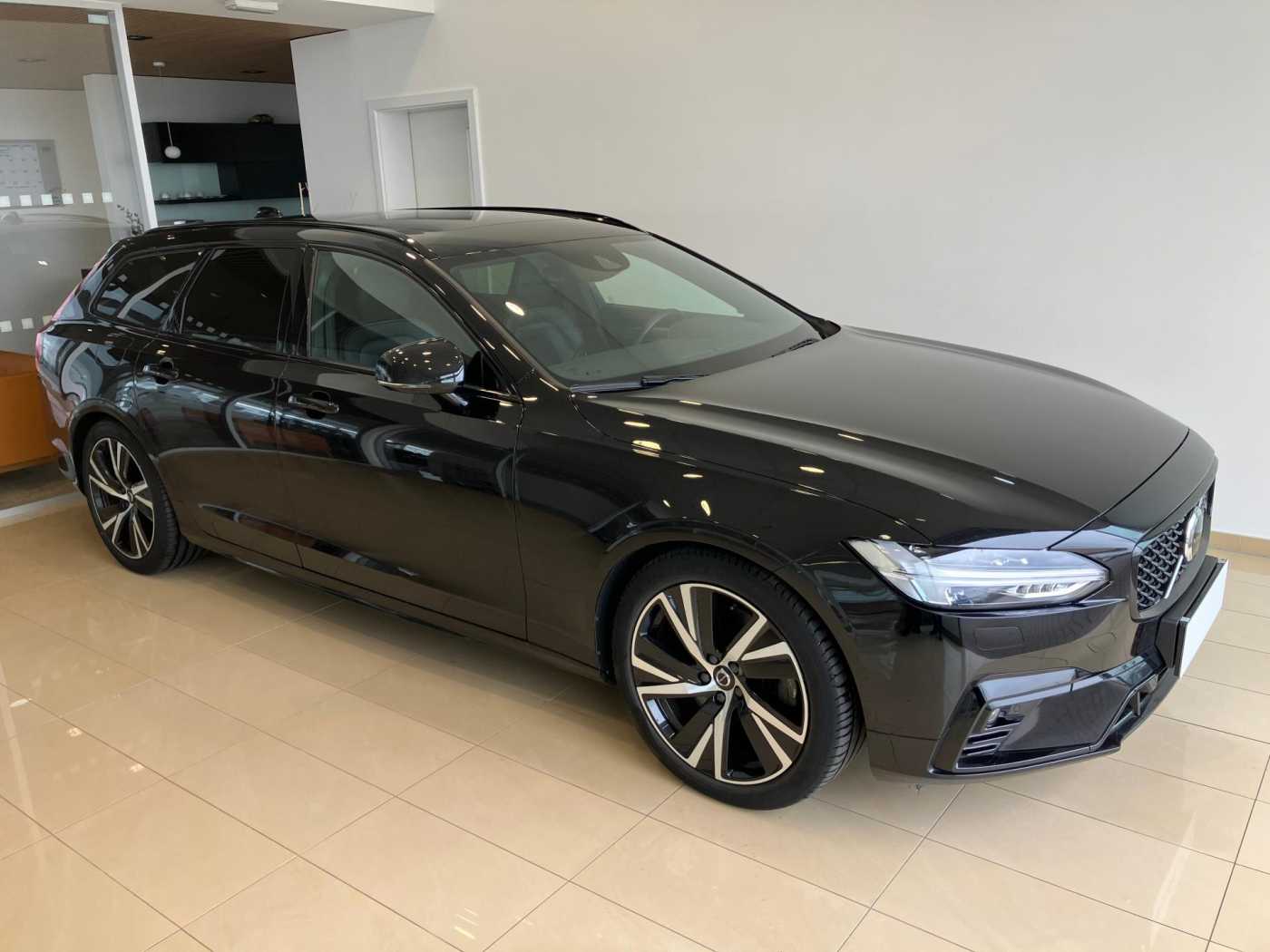 Volvo V90