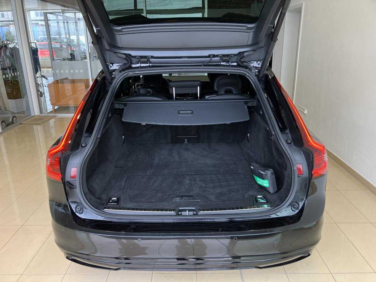 Volvo V90