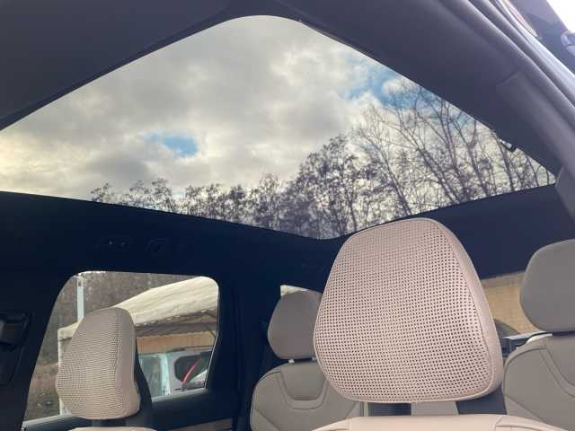 Volvo EX90