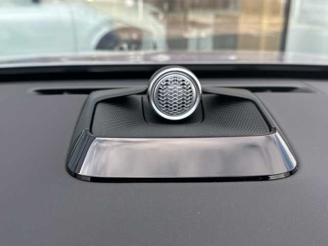 Volvo ES90