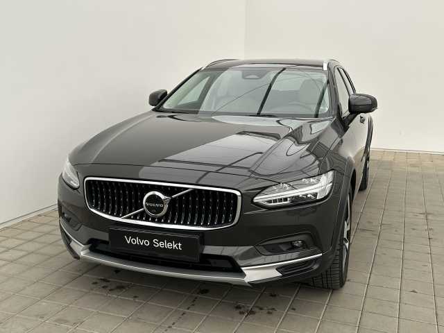 Volvo V90 Cross Country