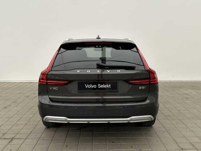 Volvo V90 Cross Country