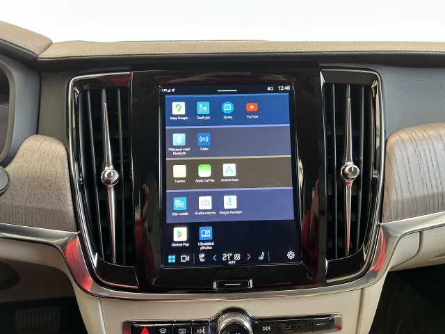 Volvo V90 Cross Country