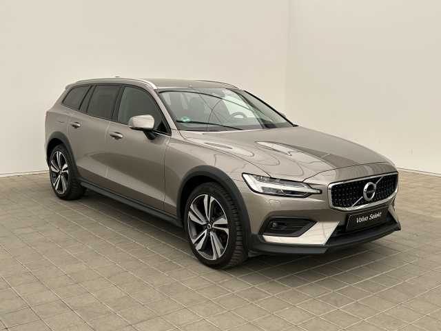 Volvo V60 Cross Country