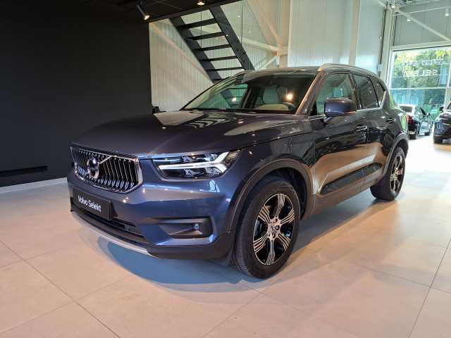 XC40 in Denim Blue