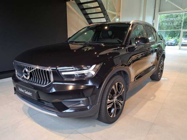 XC40 in Onyx Black