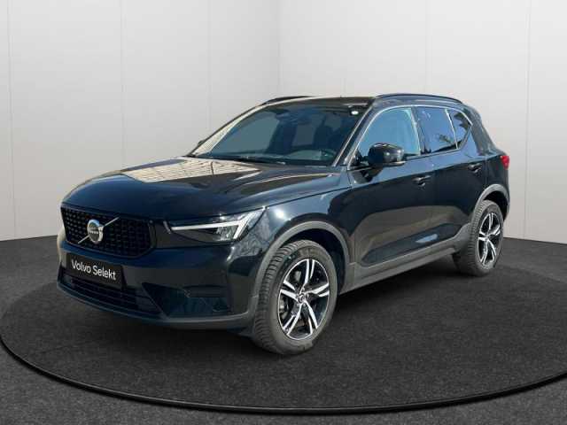 XC40 in Onyx Black
