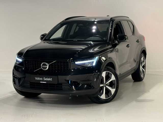XC40 in Onyx Black