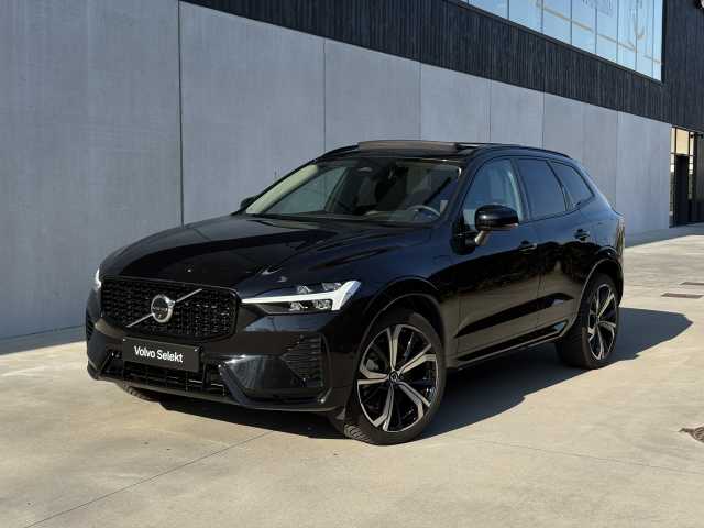 XC60 in Onyx Black