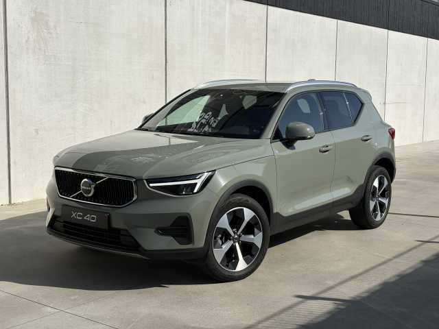 XC40 in Sage Green