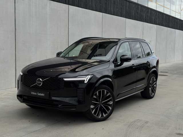 XC90 in Onyx Black