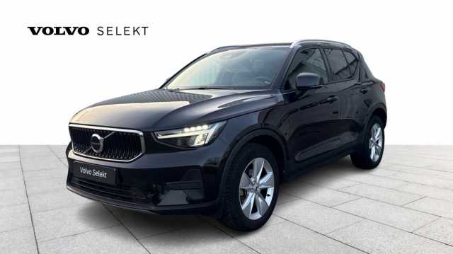 XC40 in Onyx Black