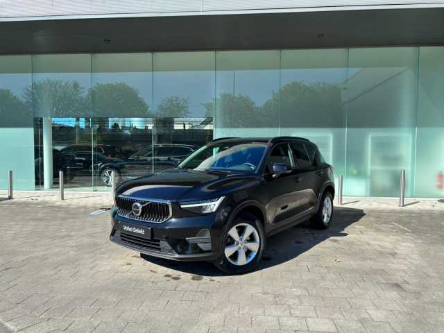 XC40 in Onyx Black