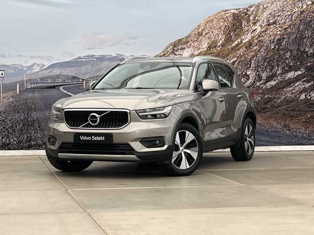 XC40 in Pebble Grey