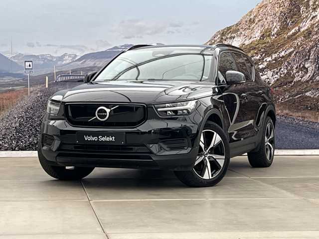 XC40 in Onyx Black