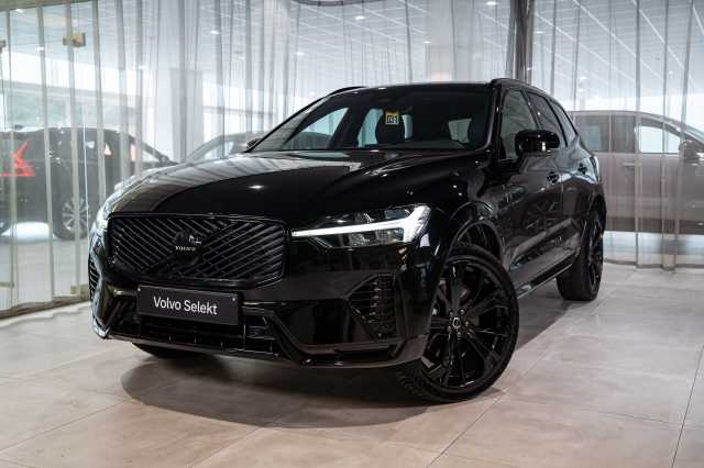 XC60 in Onyx Black