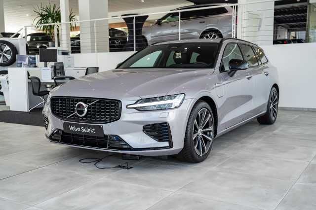 V60 in Aurora Silver
