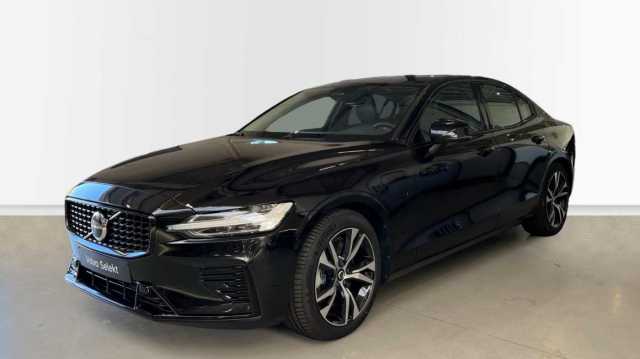 S60 in Onyx Black