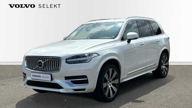 XC90 in Crystal White Pearl