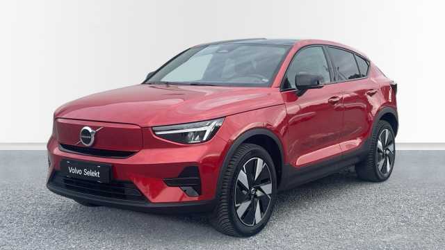 C40 in Fusion Red