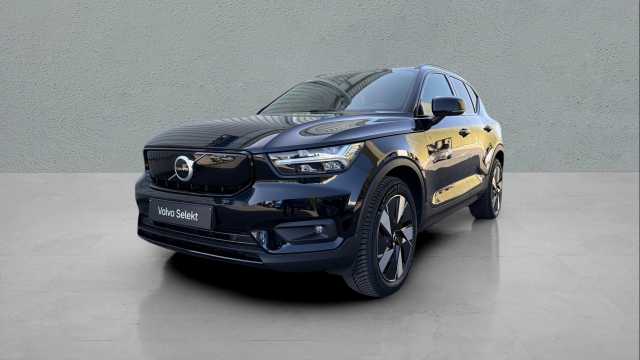 XC40 in Black Stone