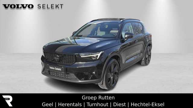 XC40 in Onyx Black