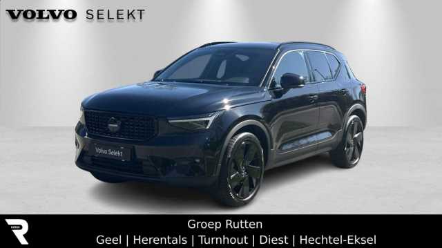 XC40 in Onyx Black