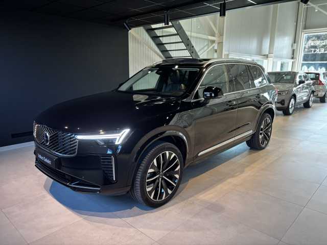 XC90 in Onyx Black