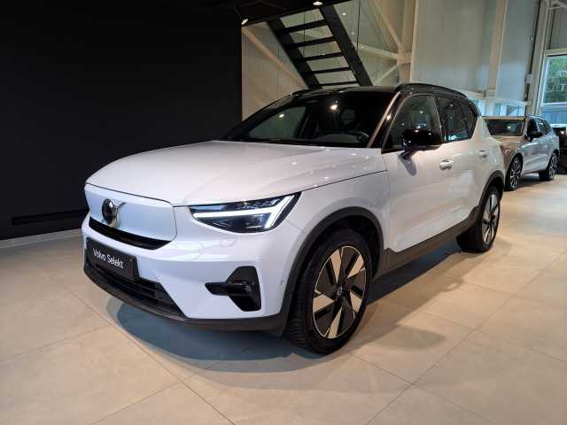 XC40 in Cloud Blue